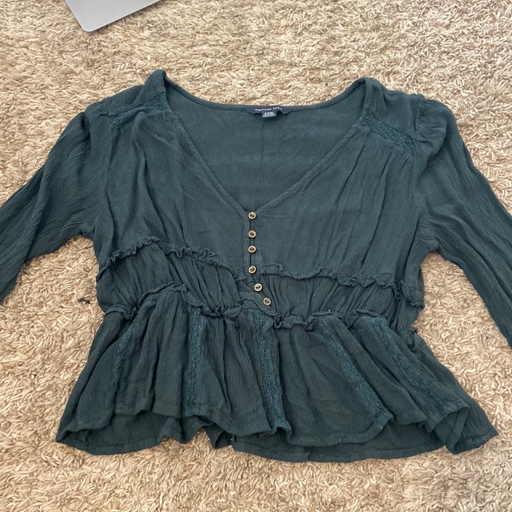 American eagle long sleeve cropped blouse